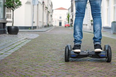 Quel hoverboard choisir: notre comparateur des meilleurs hoverboards