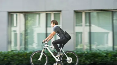 Comparatif des modèles de vélo électrique blanc