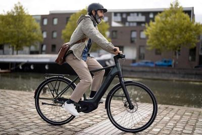 Le Decathlon Btwin LD 920 E : Un vélo de ville à la hauteur ?