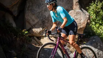 Quel vélo électrique de course pour une femme ?