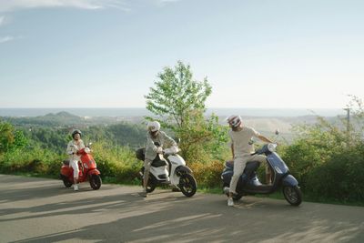 TOP 5 des meilleurs scooters électriques 2024